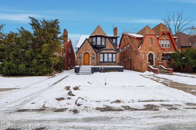 Builiding view one for 17180 Kentucky, Detroit, MI. 48221