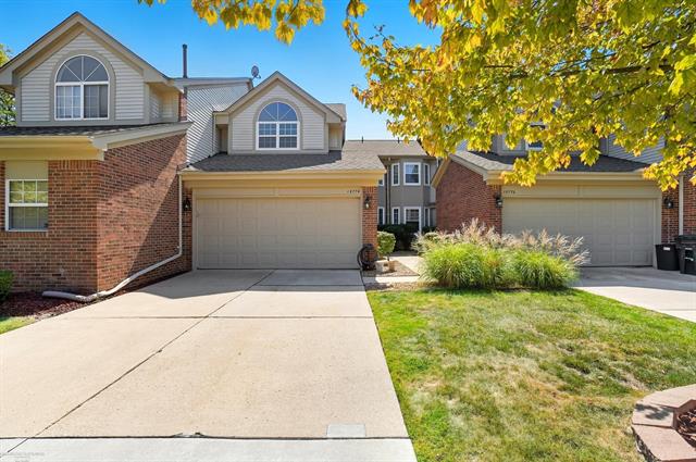 Builiding view one for 15774 Golfview, Riverview, MI. 48193