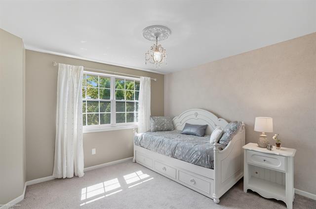 Builiding view twenty eight for 15774 Golfview, Riverview, MI. 48193