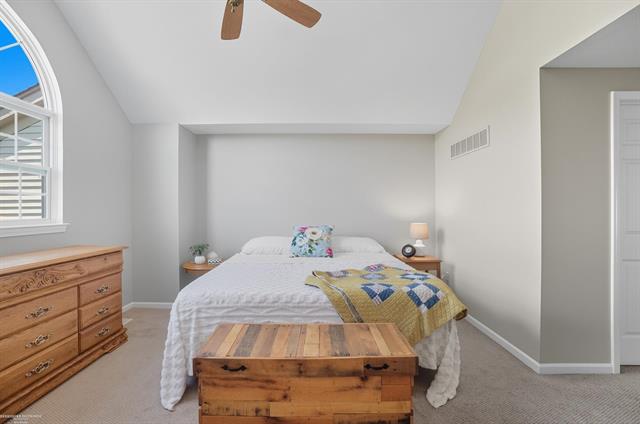 Builiding view twenty three for 15774 Golfview, Riverview, MI. 48193