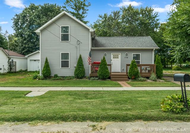 front view for 174 1St Street, Sunfield, Mi. 48890