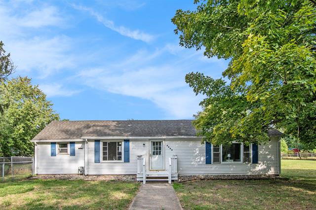 front view for 4809 Ballard Road, Lansing, Mi. 48911