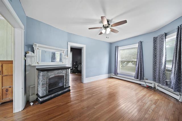 Builiding view thirteen for 206 Marshall St, Brooklyn, MI. 49230