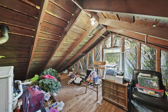 Builiding view thirty five for 206 Marshall St, Brooklyn, MI. 49230