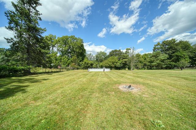 Builiding view thirty for 206 Marshall St, Brooklyn, MI. 49230