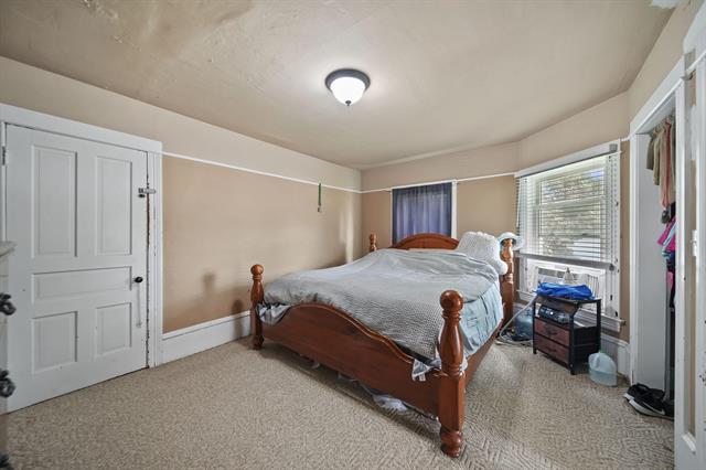 Builiding view twenty for 206 Marshall St, Brooklyn, MI. 49230