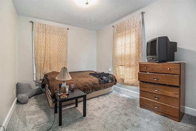 Builiding view nine for 708 Harrison, Monroe, MI. 48161