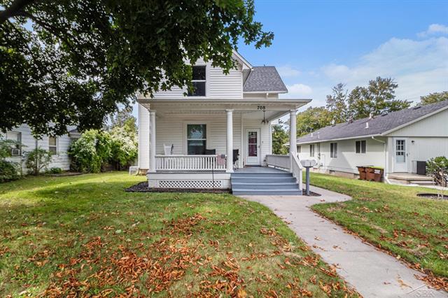 Builiding view twenty four for 708 Harrison, Monroe, MI. 48161