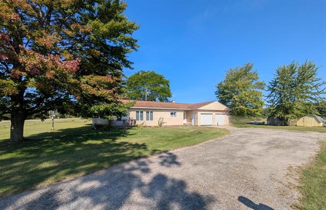 front view for 530 Michelson Road, Houghton Lake, Mi. 48629