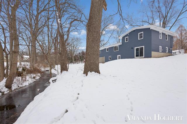 Builiding view eight for 5106 Bridle Creek, Grand Rapids, MI. 49508