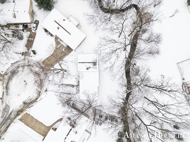 Builiding view fifty nine for 5106 Bridle Creek, Grand Rapids, MI. 49508