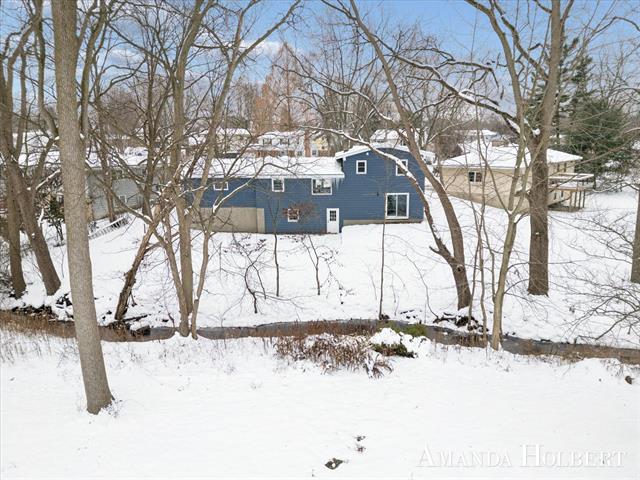 Builiding view nine for 5106 Bridle Creek, Grand Rapids, MI. 49508