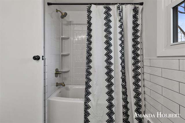 Builiding view thirty four for 5106 Bridle Creek, Grand Rapids, MI. 49508