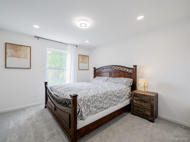 Builiding view thirty seven for 4054 Jayden, Sterling Heights, MI. 48314