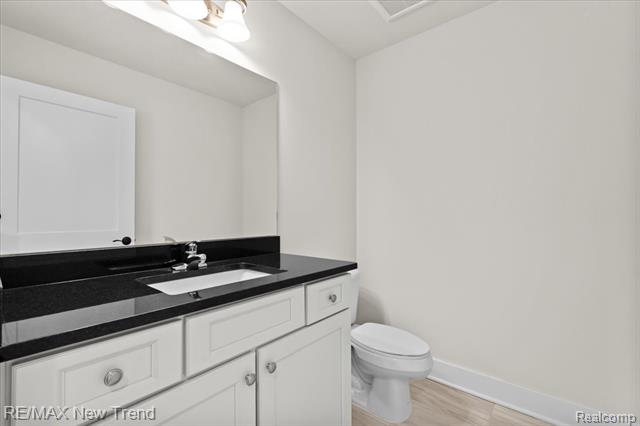 Builiding view seventeen for 3010 Theodore, Wixom, MI. 48393