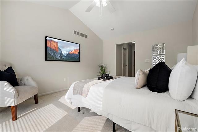 Builiding view fifteen for 44119 Kendyl, Sterling Heights, MI. 48314