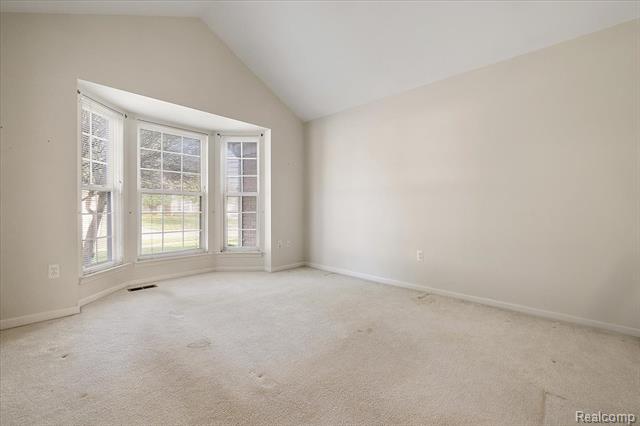 Builiding view nineteen for 44119 Kendyl, Sterling Heights, MI. 48314