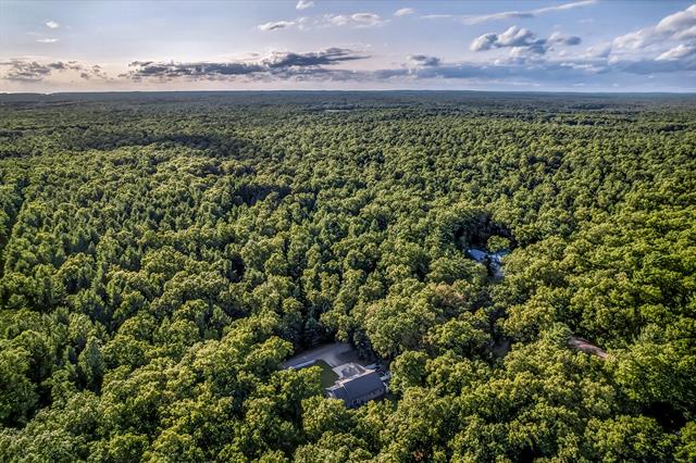 Builiding view fifty one for 6472 Beverlyway, Twin Lake, MI. 49457