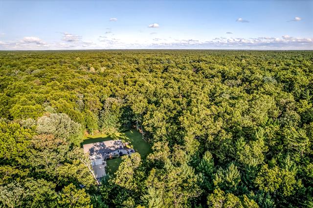 Builiding view fifty for 6472 Beverlyway, Twin Lake, MI. 49457