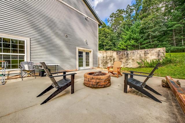 Builiding view forty three for 6472 Beverlyway, Twin Lake, MI. 49457