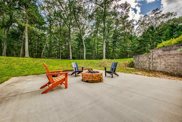 Builiding view forty two for 6472 Beverlyway, Twin Lake, MI. 49457