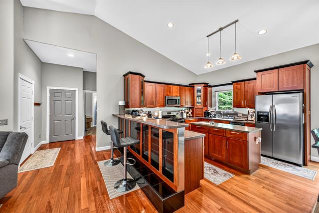 Builiding view seventeen for 6472 Beverlyway, Twin Lake, MI. 49457