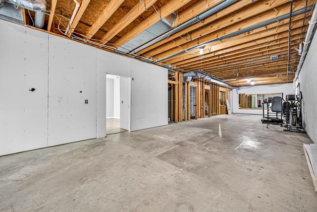 Builiding view thirty three for 6472 Beverlyway, Twin Lake, MI. 49457