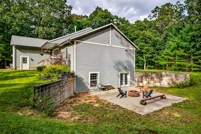 Builiding view three for 6472 Beverlyway, Twin Lake, MI. 49457