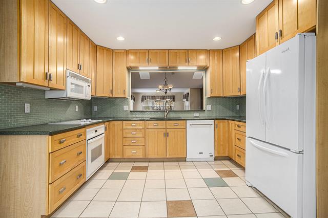 Builiding view nine for 212 Chauncey, Marshall, MI. 49068