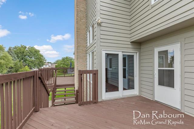 Builiding view thirty five for 5391 Ticonderoga, Grand Rapids, MI. 49508