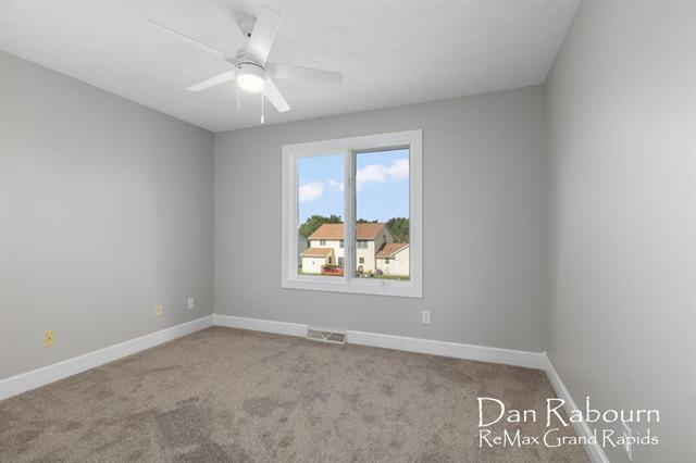 Builiding view twenty three for 5391 Ticonderoga, Grand Rapids, MI. 49508