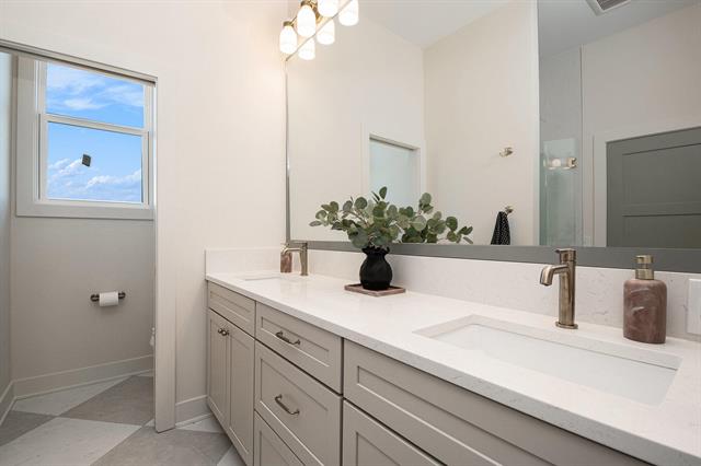 Builiding view fourteen for 5631 Pioneer Pass, Caledonia, MI. 49316