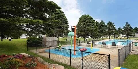 Builiding view twenty one for 12811 Charles, Wayland, MI. 49348