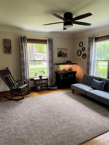 Builiding view six for 300 Brady, Chesaning, MI. 48616