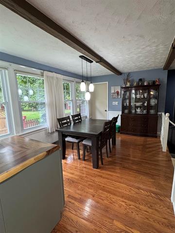 Builiding view twelve for 300 Brady, Chesaning, MI. 48616