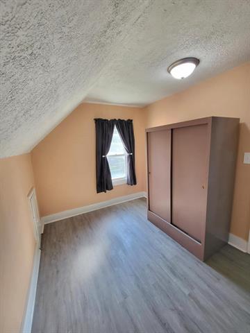 Builiding view sixteen for 3322 Palmer, Lansing, MI. 48910