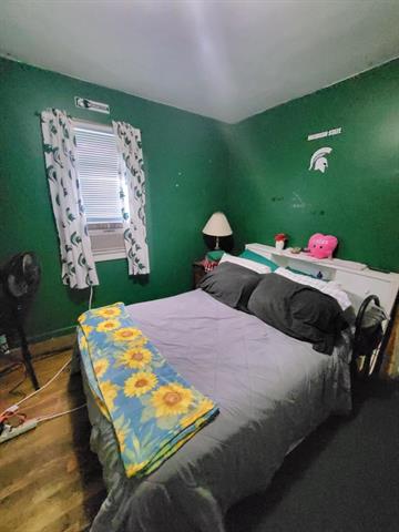 Builiding view twenty four for 3322 Palmer, Lansing, MI. 48910