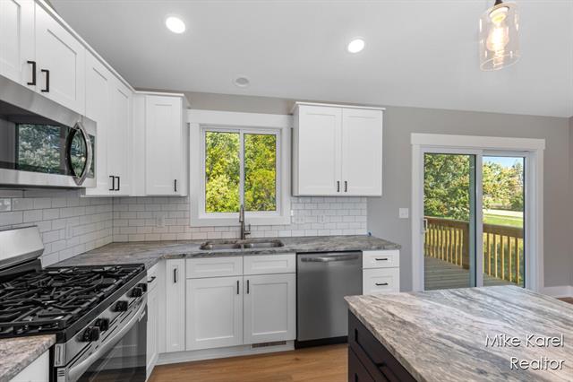 Builiding view nine for 10613 68Th, Allendale, MI. 49401