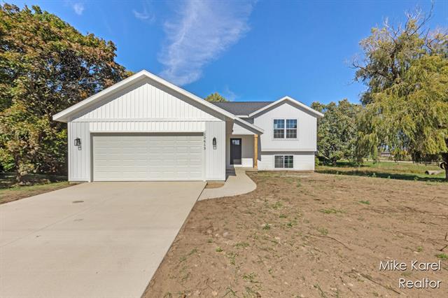 Builiding view one for 10613 68Th, Allendale, MI. 49401