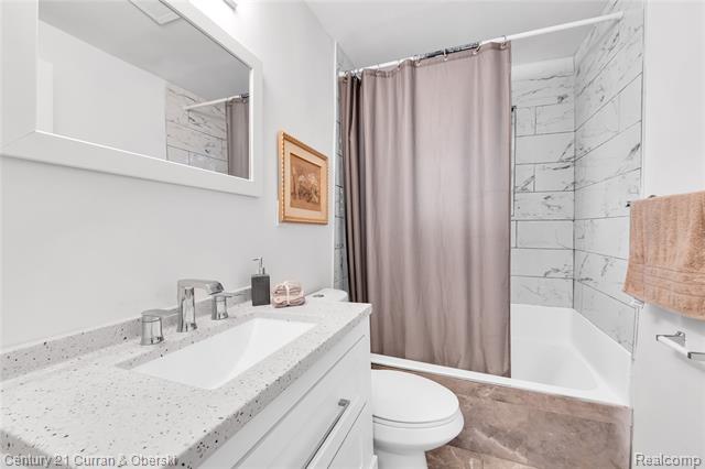 Builiding view eleven for 13918 Terry, Detroit, MI. 48227