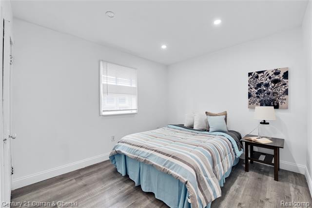 Builiding view thirteen for 13918 Terry, Detroit, MI. 48227