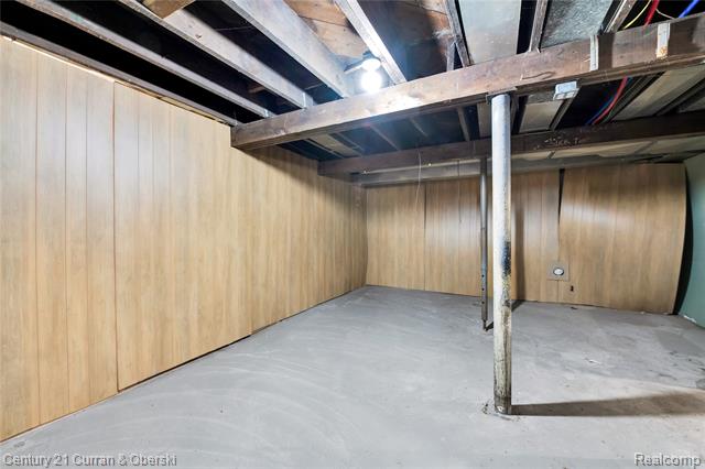 Builiding view twenty one for 13918 Terry, Detroit, MI. 48227