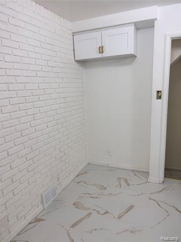 Builiding view four for 16267 Edmore, Detroit, MI. 48205