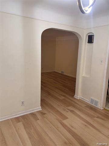 Builiding view nineteen for 16267 Edmore, Detroit, MI. 48205