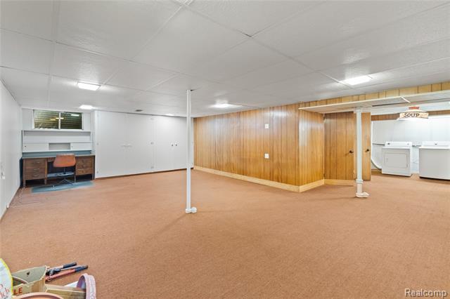 Builiding view sixteen for 1512 Chateaufort, Detroit, MI. 48207