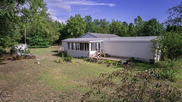 Builiding view five for 8716 80Th, Pentwater, MI. 49449