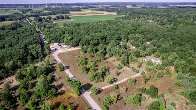 Builiding view ten for 8716 80Th, Pentwater, MI. 49449