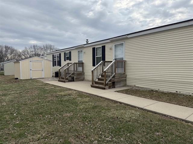 Builiding view one for 4539 Carlton, Sterling Heights, MI. 48310