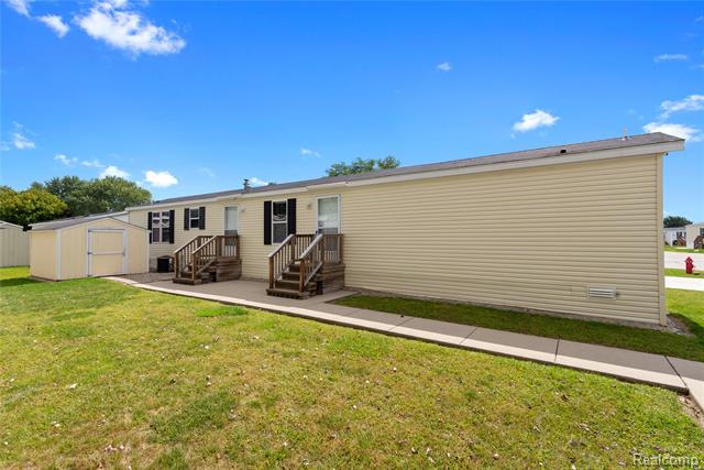 front view for 4539 Carlton Road, Sterling Heights, Mi. 48310