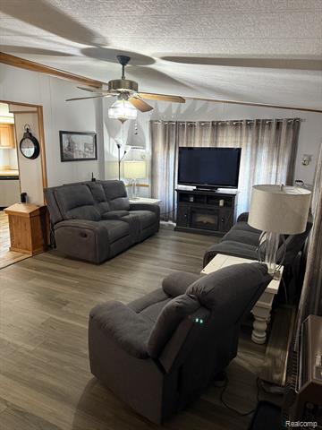 Builiding view five for 7 Clydesdale, Mount Morris, MI. 48458